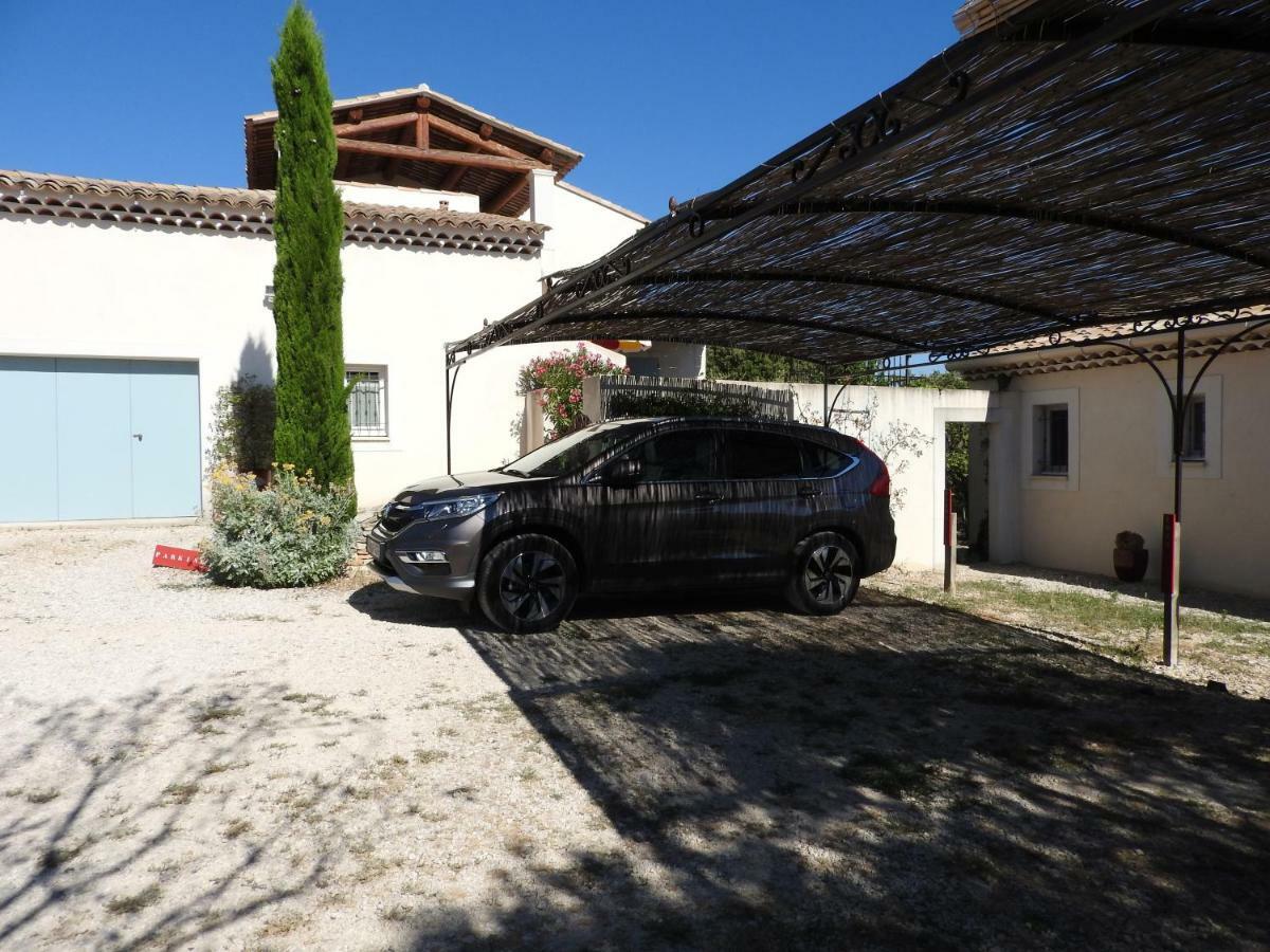 Le Mas de l Escaillon Saint-Saturnin-lès-Apt Exterior foto